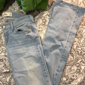 Ripped Hollister Jeans